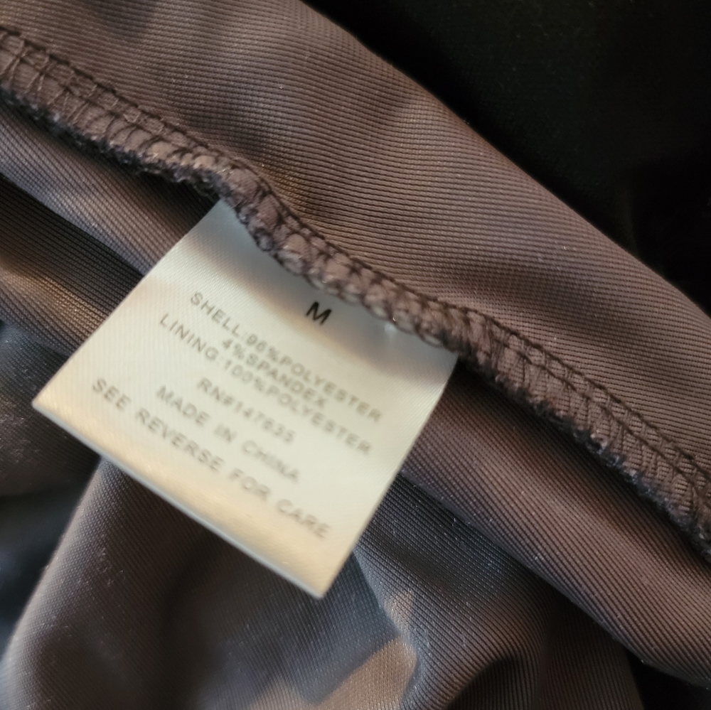 Romeo & Juliet Couture Purple Velvet Cold Shoulder Top - Picture 7 of 7
